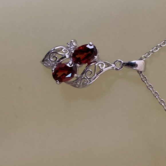 Teal 14K Gold Garnet & Diamond Pendant + Chain - Picture 3 of 4